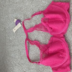 Cacique seriously sexy bra size 40D